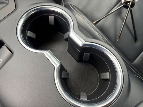 Used 2024 Ford Mustang Premium image 40