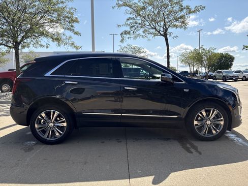 Used 2022 Cadillac XT5 Premium Luxury w/ Platinum Package AWD/4WD image 8