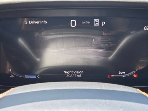 Used 2024 Jeep Grand Wagoneer Series III w/ Rear Seat Video Group 1 AWD/4WD image 30
