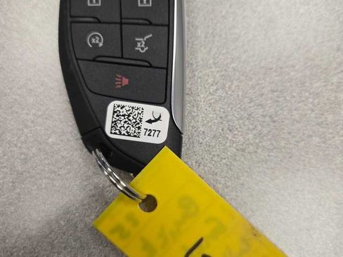 Certified 2025 Buick Enclave Preferred image 25