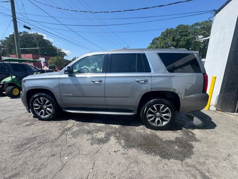 Used 2019 Chevrolet Tahoe LS AWD/4WD image 4