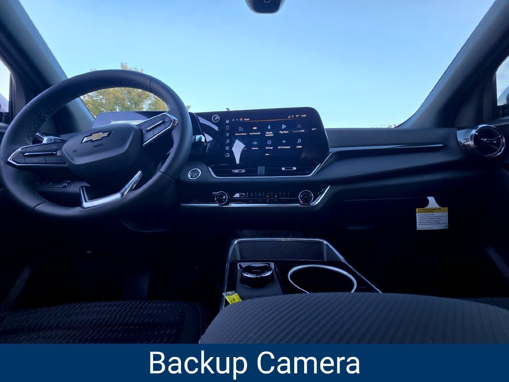 New 2027 Chevrolet Equinox LT FWD image 15
