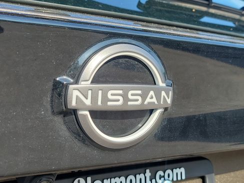 Certified 2025 Nissan Kicks S FWD image 11