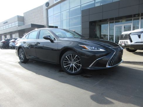 New 2025 Lexus ES 350 350 image 13