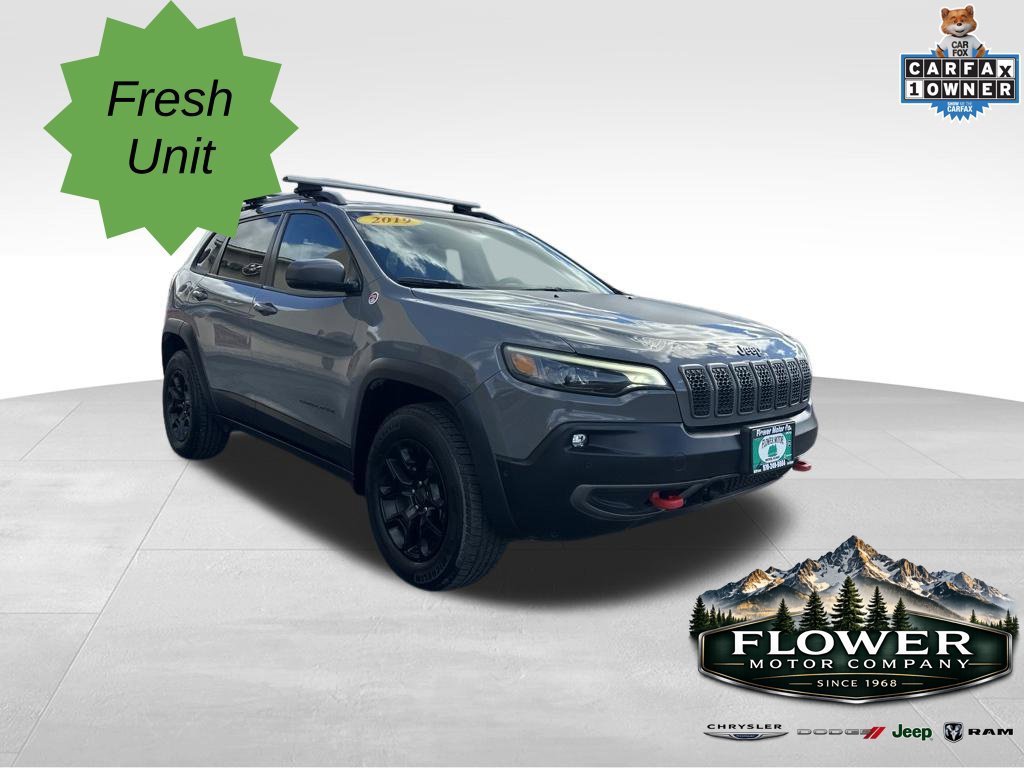 Used 2019 Jeep Cherokee Trailhawk AWD/4WD image 8