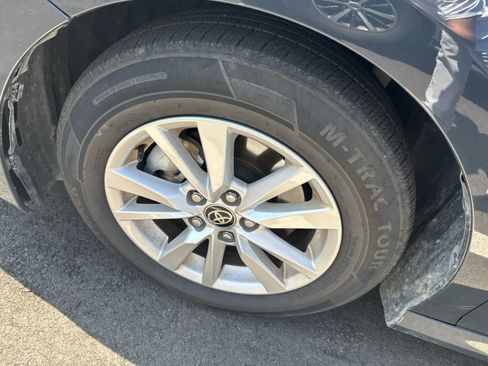 Used 2025 Toyota Camry LE w/ Convenience Package FWD image 6