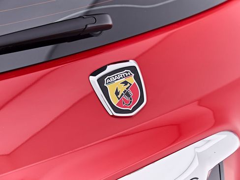 Used 2017 FIAT 500 Abarth w/ Popular Equipment Package FWD image 29