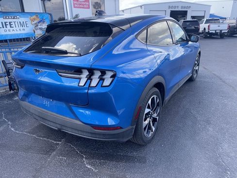Used 2025 Ford Mustang Mach-E Select image 4