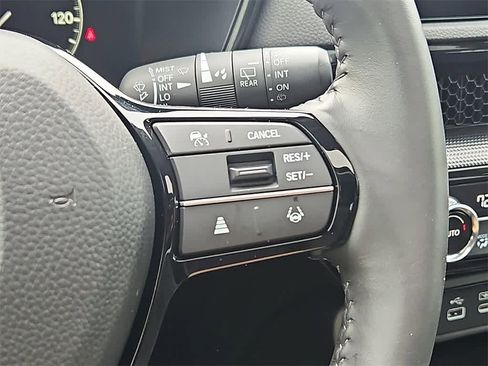 Used 2024 Honda CR-V EX-L image 19