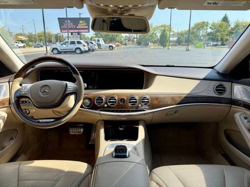 Used 2015 Mercedes-Benz S 550 4MATIC Sedan image 16