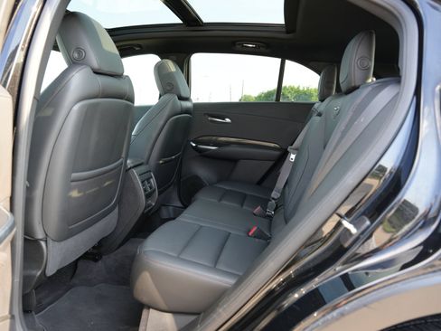 Used 2022 Cadillac XT4 Sport FWD image 18