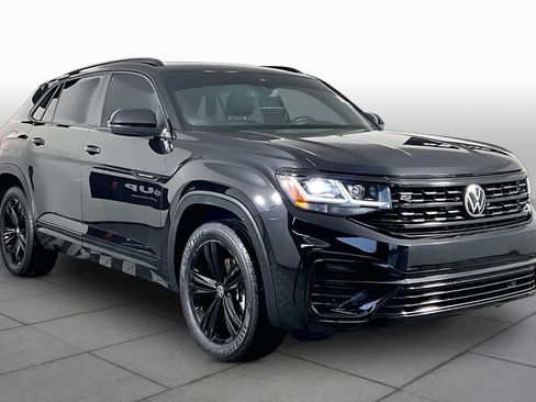 Used 2022 Volkswagen Atlas Cross Sport SEL R-Line AWD/4WD image 3