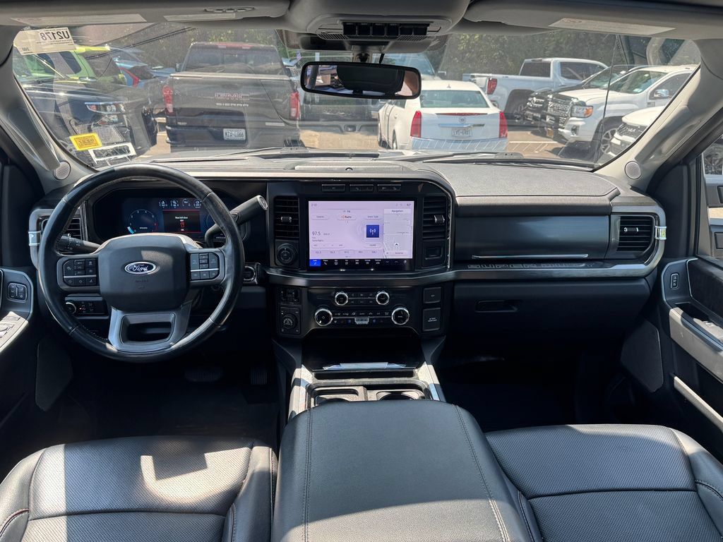 Used 2024 Ford F350 Lariat w/ Lariat Ultimate Package AWD/4WD image 12