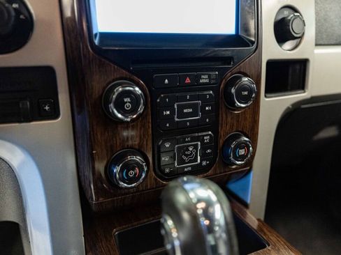 Used 2013 Ford F150 Lariat w/ Luxury Equipment Group image 14