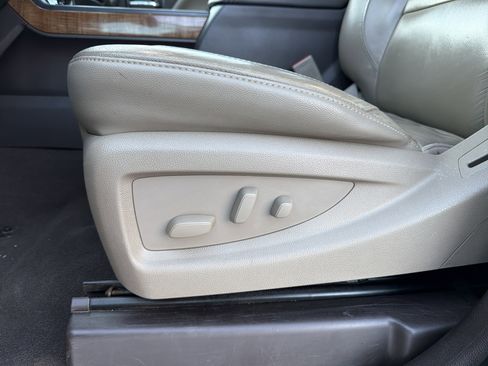 Used 2019 GMC Sierra 2500 SLT image 25