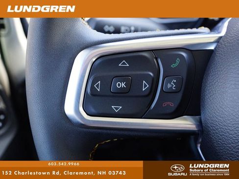 Used 2024 Jeep Wrangler Sahara image 15