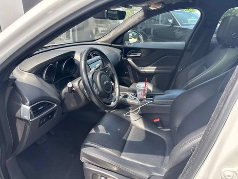 Used 2020 Jaguar F-PACE Premium AWD/4WD image 14
