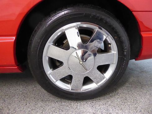 Used 2003 Ford Thunderbird Deluxe image 33