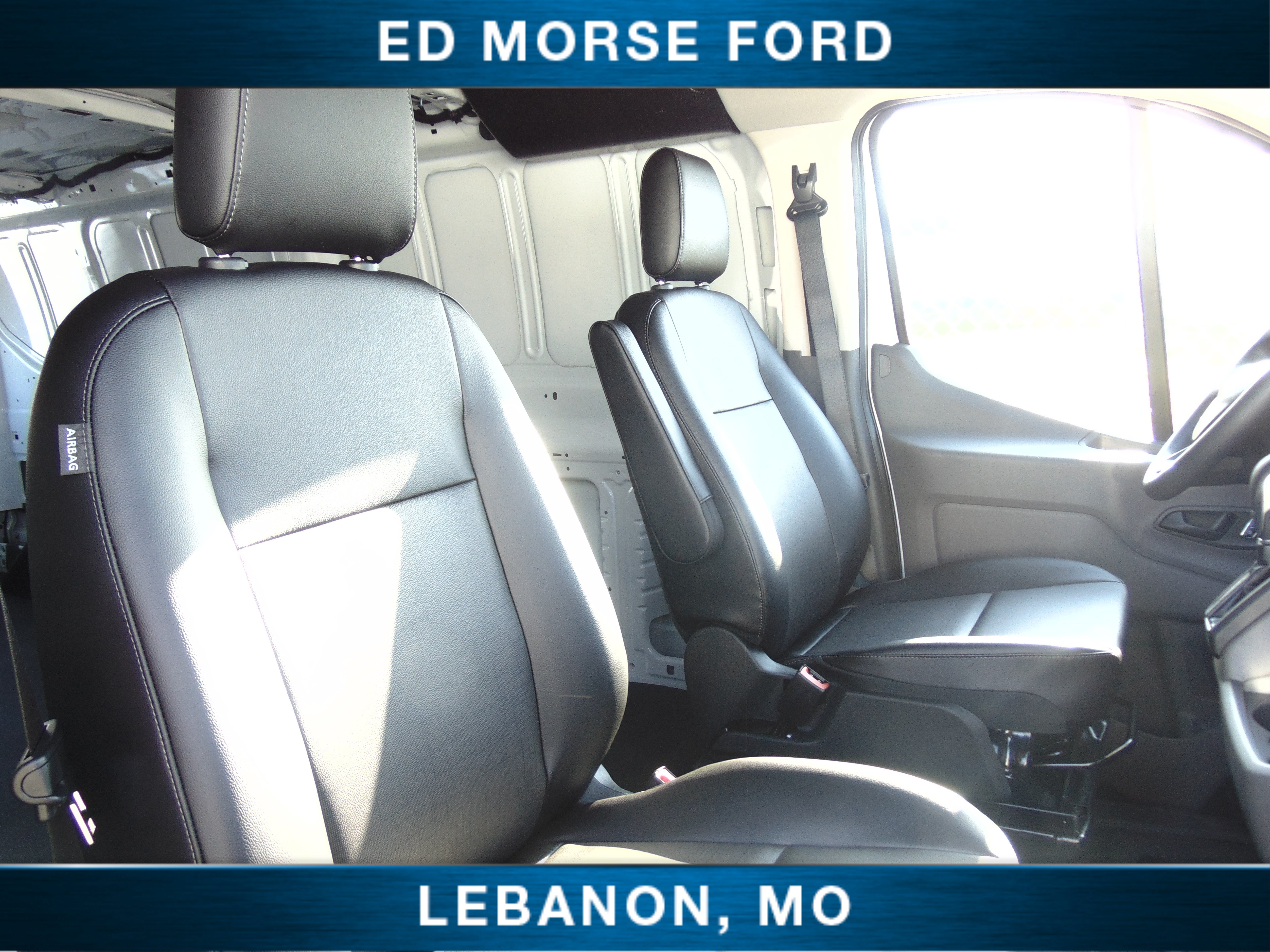 New 2026 Ford Transit 250 Low Roof w/ Exterior Upgrade Package RWD image 10