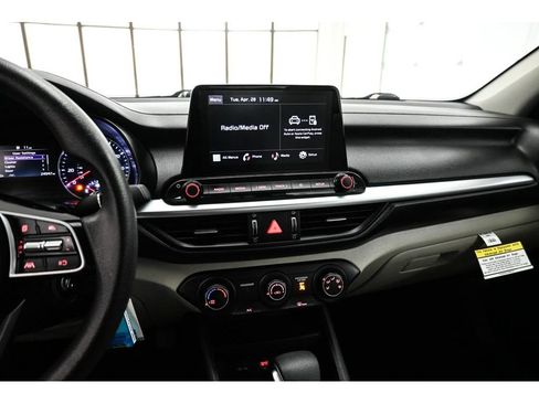 Used 2023 Kia Forte LXS FWD image 14
