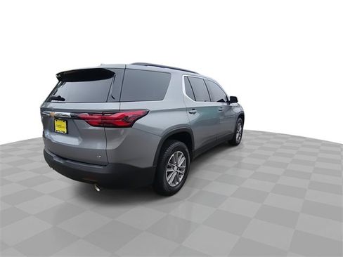 Certified 2023 Chevrolet Traverse LT image 8