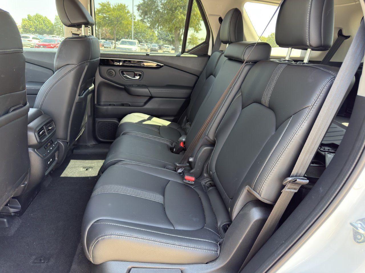 Used 2023 Honda Pilot Touring image 24
