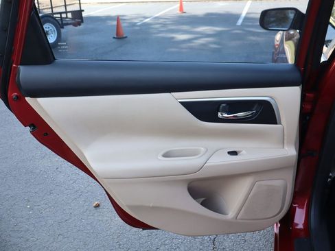 Used 2017 Nissan Altima 2.5 SV FWD image 24