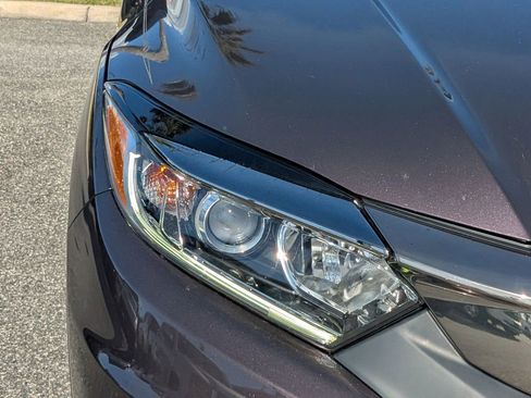 Used 2019 Honda HR-V EX-L image 9