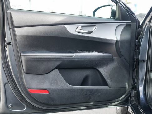 Used 2022 Kia Forte LXS image 22