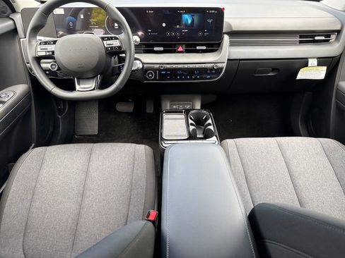 New 2026 Hyundai Ioniq 5 SE AWD/4WD image 15