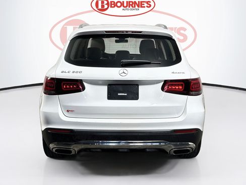Used 2021 Mercedes-Benz GLC 300 4MATIC image 9