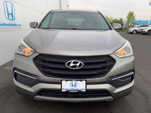 Used 2018 Hyundai Santa Fe Sport FWD image 9
