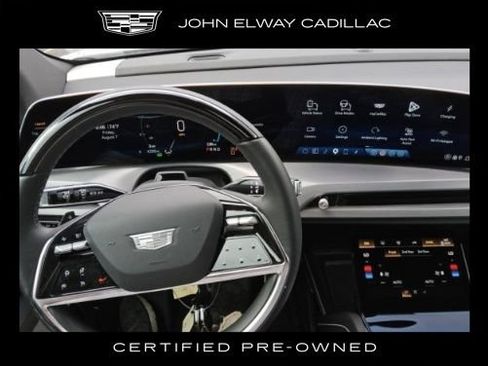 Certified 2026 Cadillac Vistiq Sport w/ LPO, Floor Liner Package AWD/4WD image 5