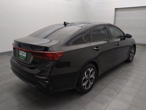 Used 2020 Kia Forte LXS image 9