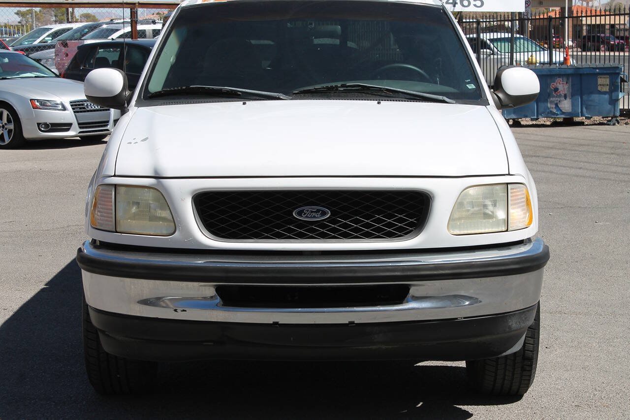 Used 1998 Ford F150 XLT RWD image 2