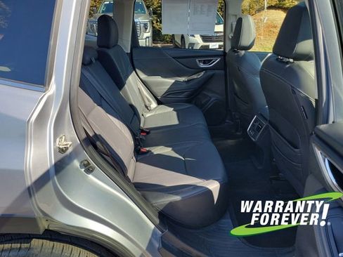 Used 2019 Subaru Forester Limited image 17