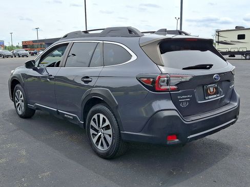 Used 2023 Subaru Outback Premium AWD/4WD image 22