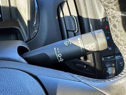 Used 2011 Chevrolet Volt Premium w/ Premium Trim Package image 27