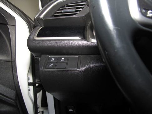 Used 2020 Honda Civic Sport image 8