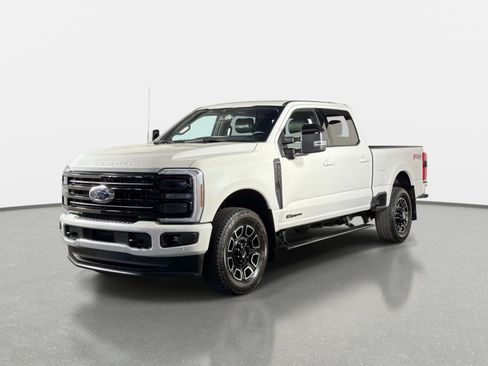 Used 2025 Ford F350 Platinum AWD/4WD image 7