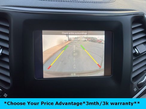 Certified 2021 Jeep Cherokee Latitude Lux w/ Trailer Tow Group image 68