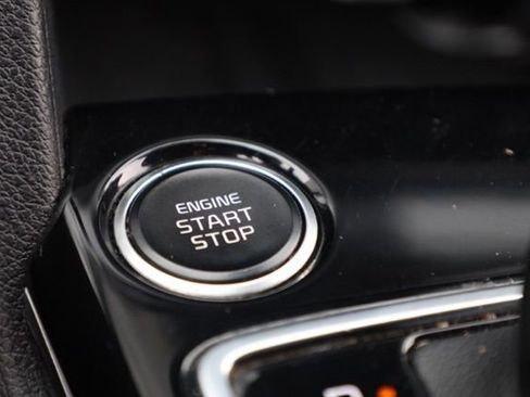 Used 2023 Kia Sportage EX image 12