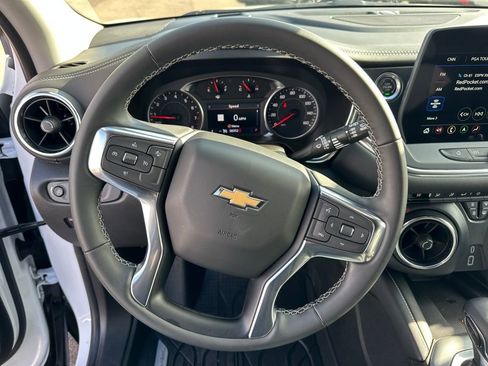 Certified 2025 Chevrolet Blazer LT w/ Sound & Technology Package image 20