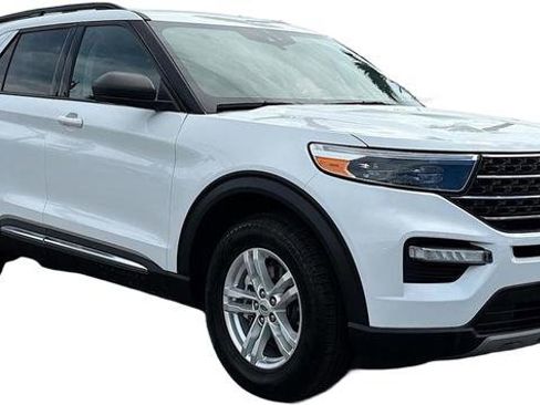 Used 2023 Ford Explorer XLT w/ Equipment Group 202A image 1