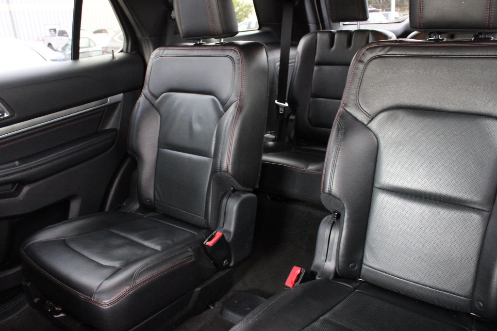 Used 2017 Ford Explorer Sport w/ Equipment Group 401A AWD/4WD image 22