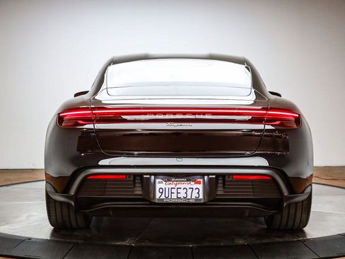 Certified 2025 Porsche Taycan image 7