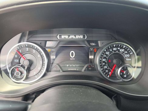 Used 2022 RAM 1500 Big Horn AWD/4WD image 9