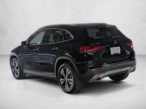 Certified 2024 Mercedes-Benz GLA 250 image 11