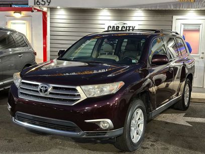 Used 2013 Toyota Highlander SE