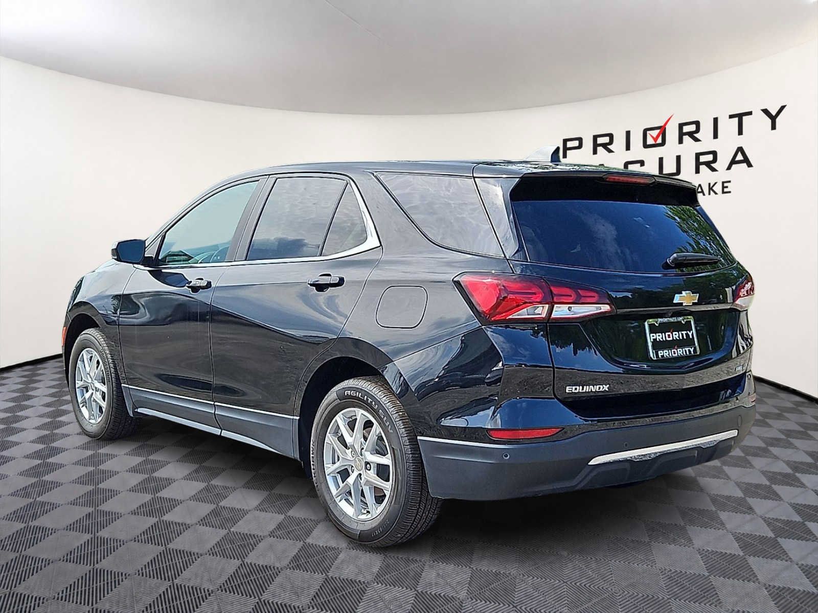 Used 2024 Chevrolet Equinox LT AWD/4WD image 6